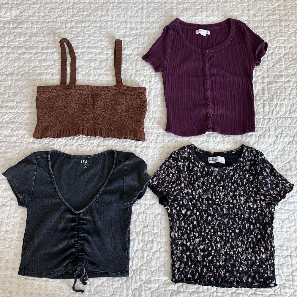 Womens/ Juniors Tops Bundle Size S- Aero Hollister American Eagle 4 Piece